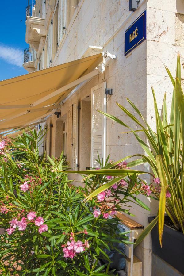 Olife Guesthouse 米欧纳 外观 照片